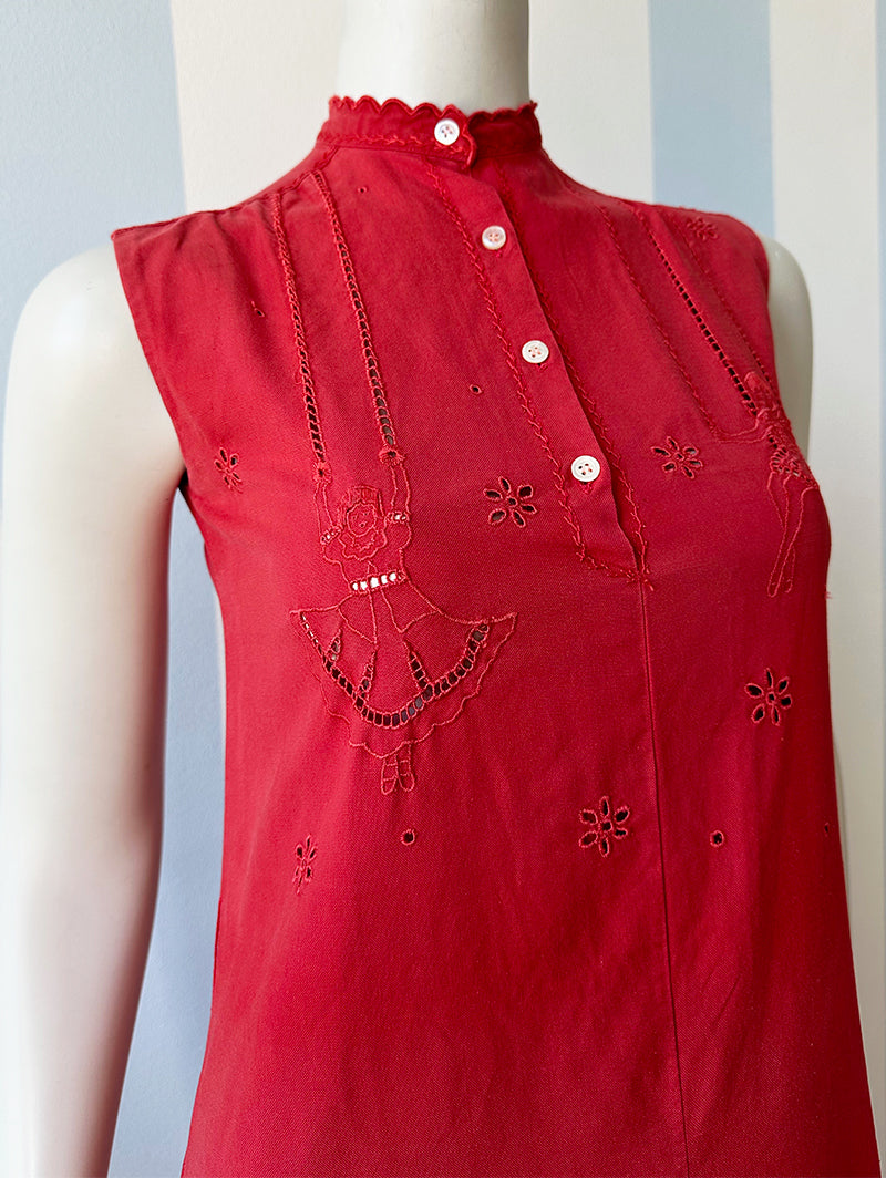 Rode broderie designer zomerjurk