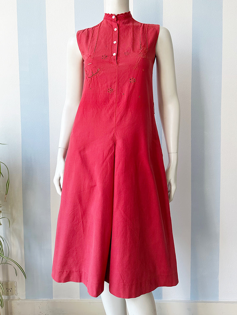 Rode broderie designer zomerjurk