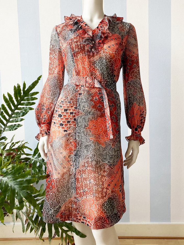 Ruffled print jurk