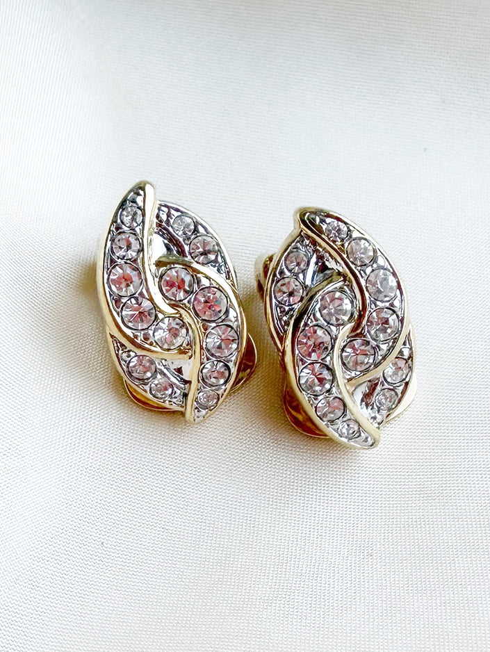 Kleine strass clip oorbellen