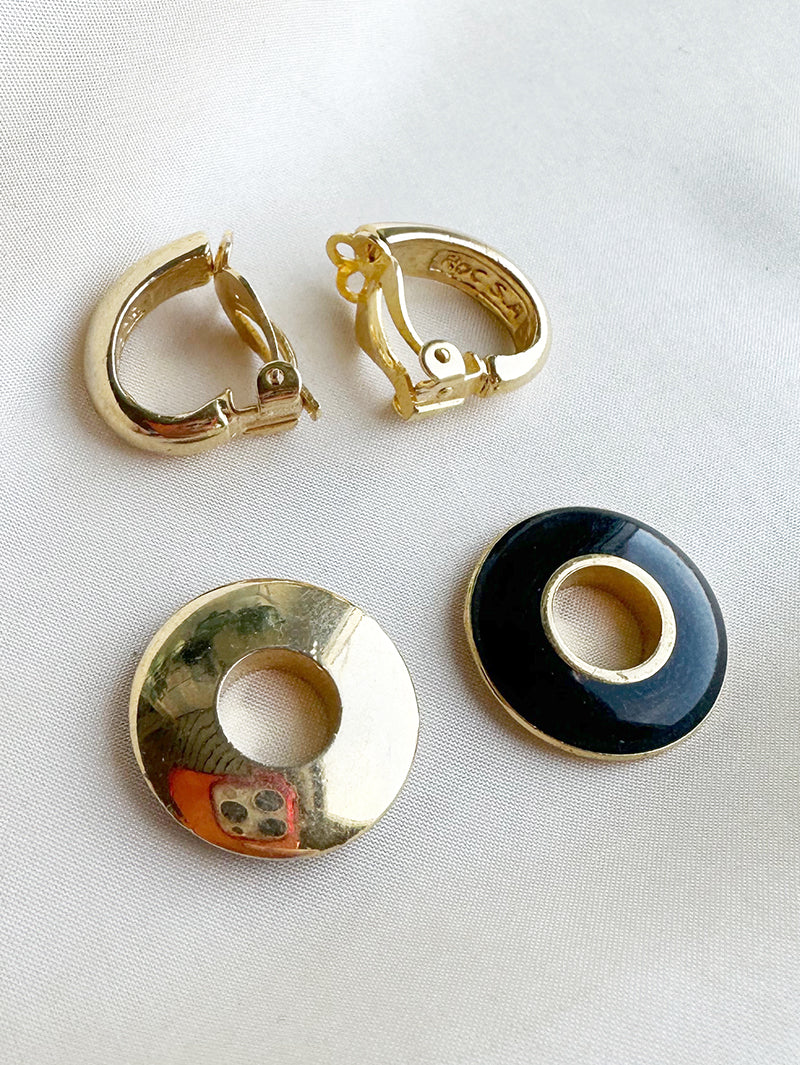 Gesigneerde clip oorbellen