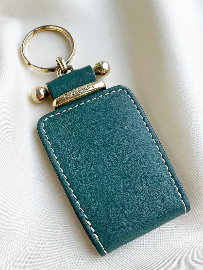 Groene leren sleutelhanger