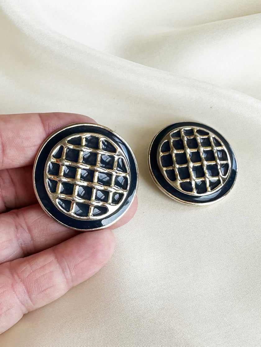 Grote ronde donkerblauw/gouden clip oorbellen