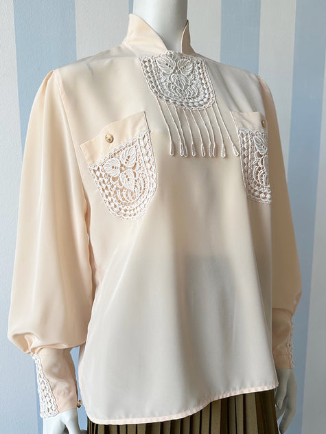 Blouse met kanten details