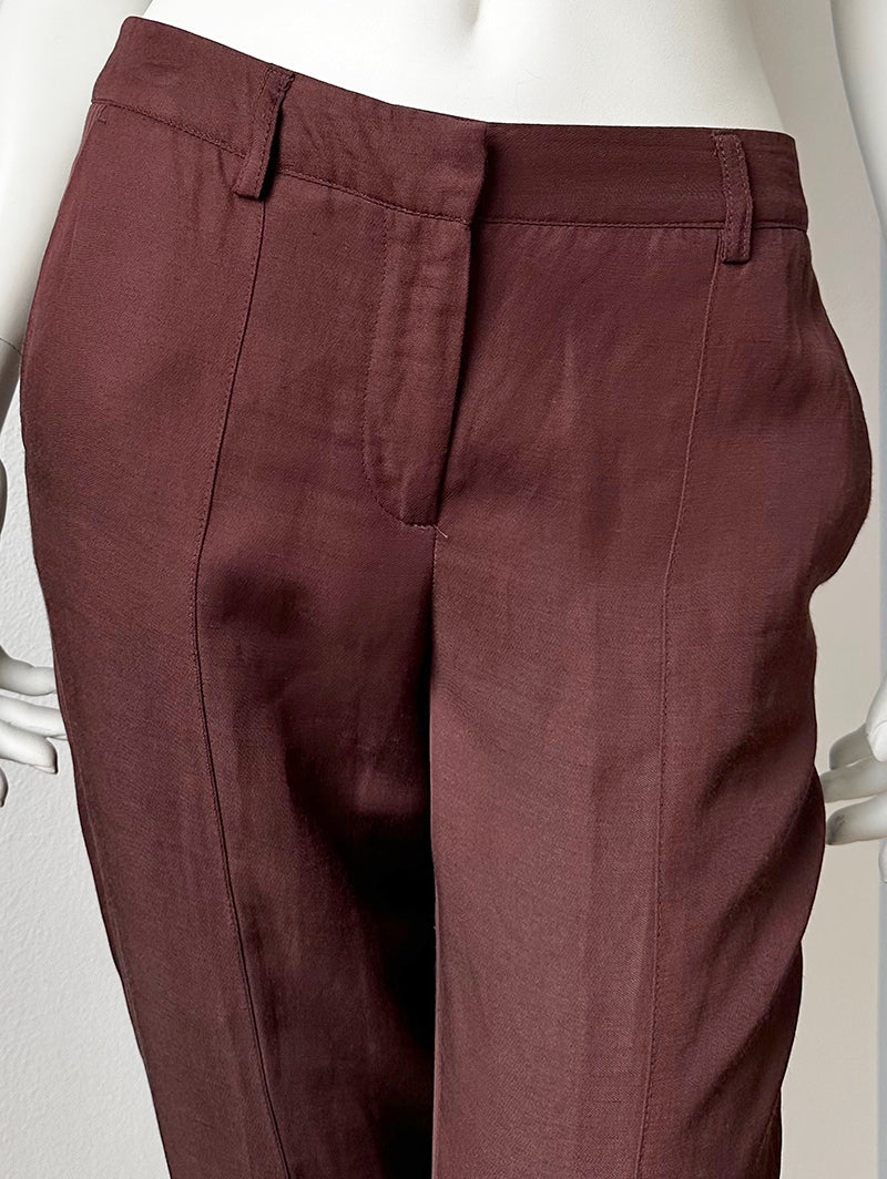 Roodbruine broek