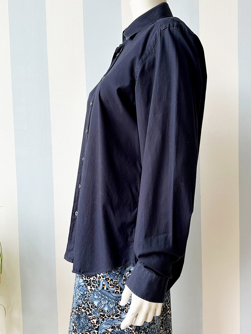 Donkerblauwe designer blouse