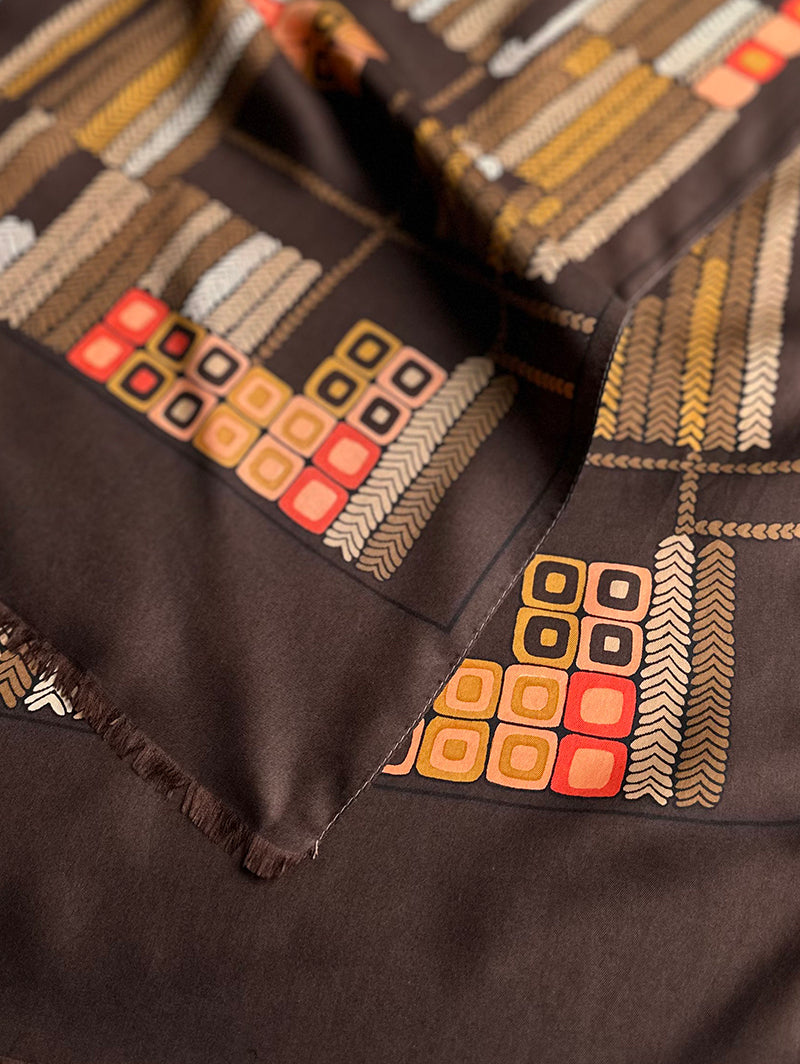 Lange zijden 70s sjaal