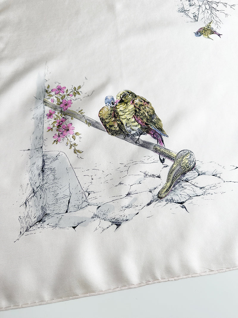 Zijden sjaal met vogeltjes