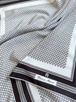 Zijden designer monogram sjaal