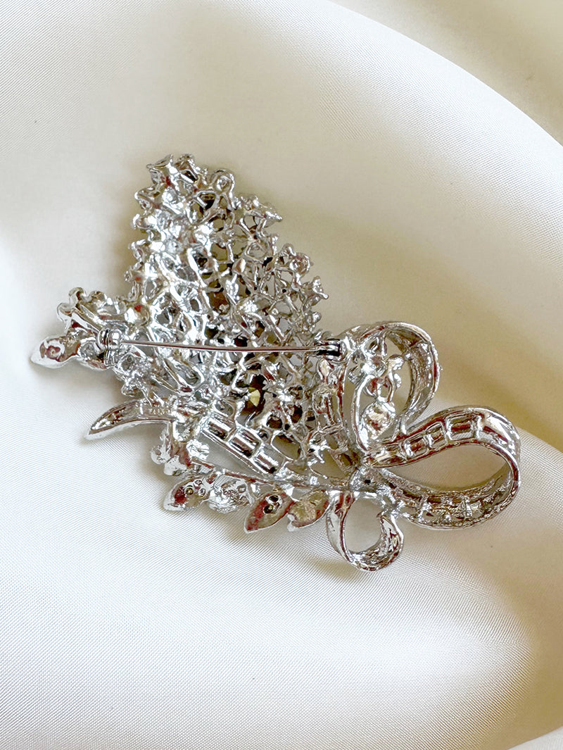 Zilveren strass broche