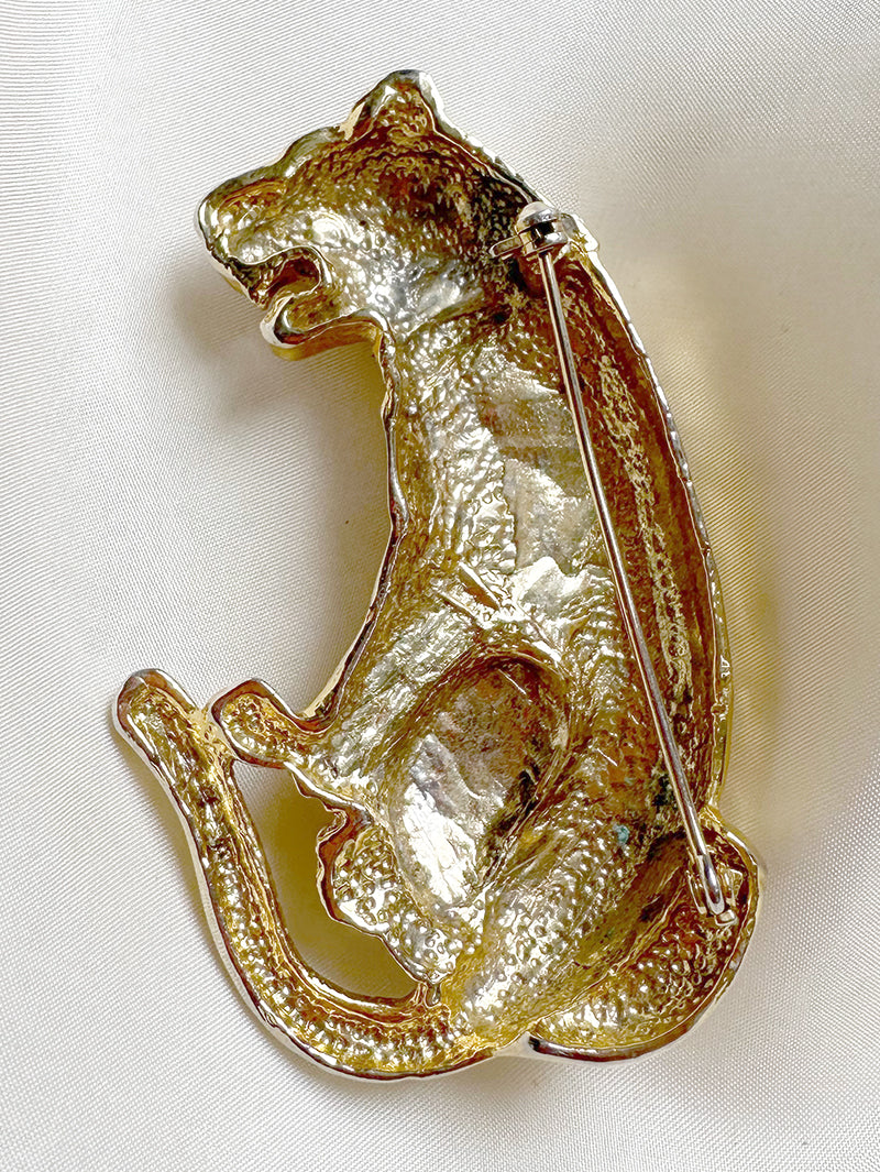 Grote gouden tijger broche