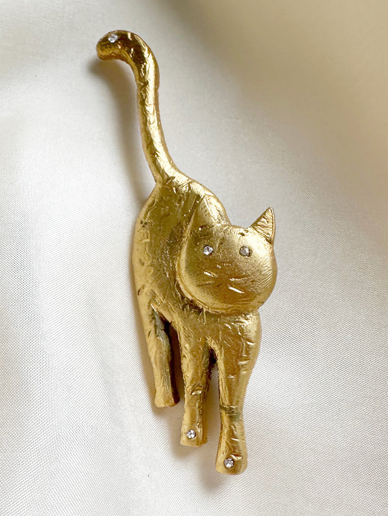 Vergulde poes broche