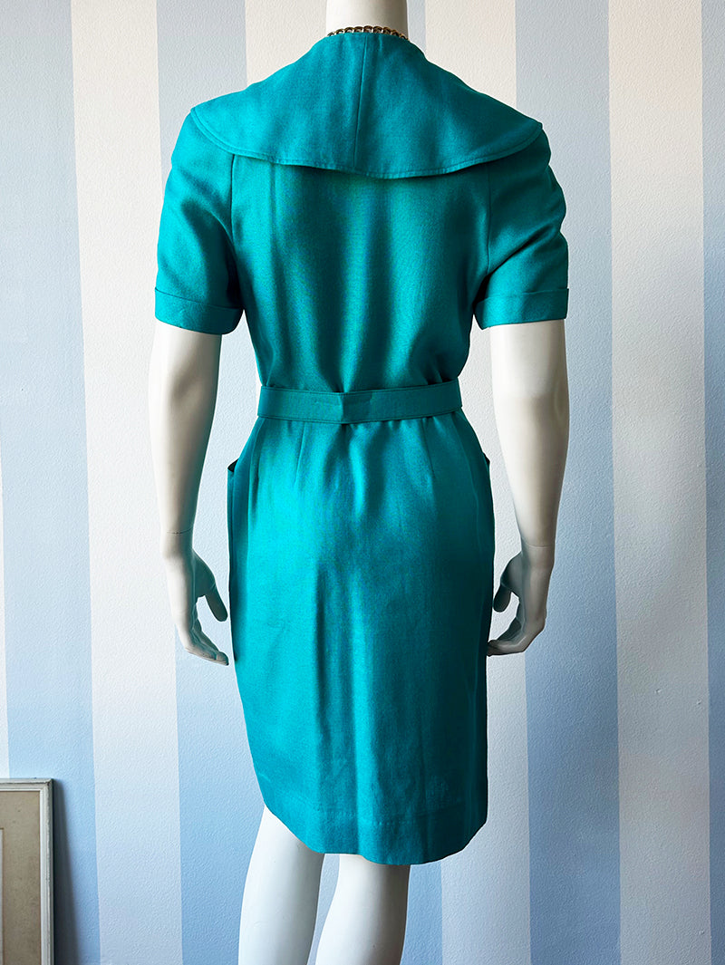 Turquoise doorknoopjurk