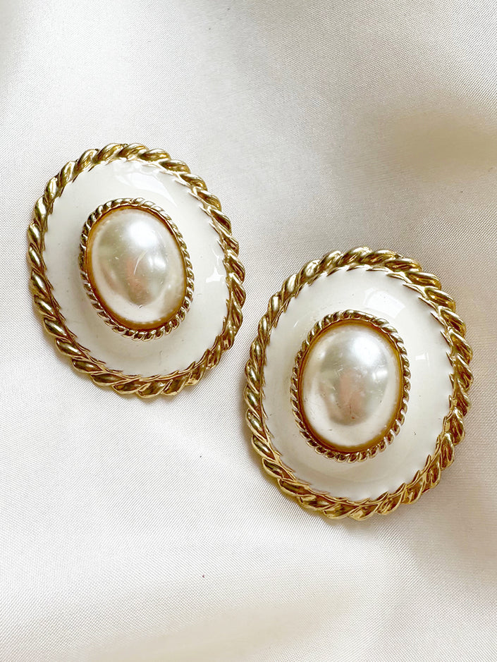 Grote ovale faux parel oorbellen