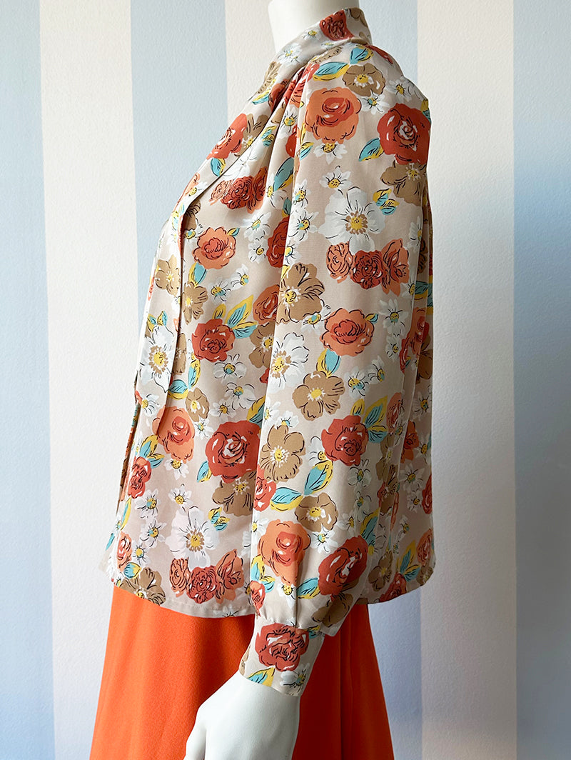 Floral strikblouse