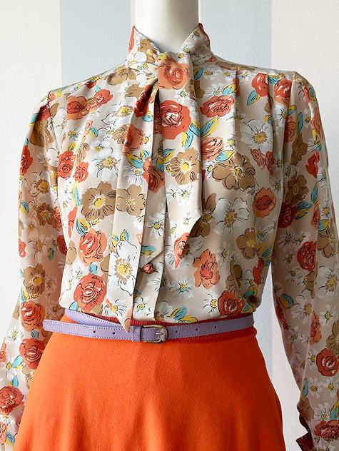 Floral strikblouse