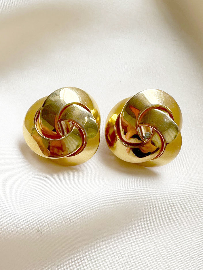 Gouden clip oorbellen