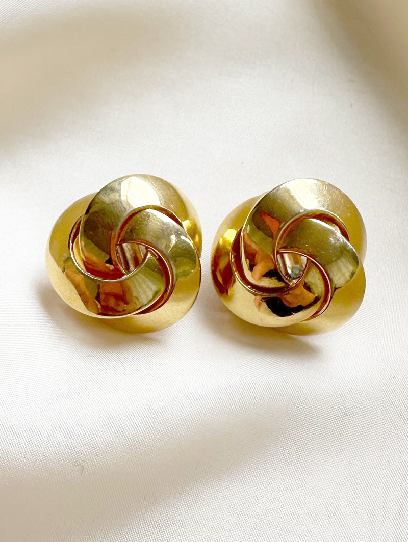 Gouden clip oorbellen