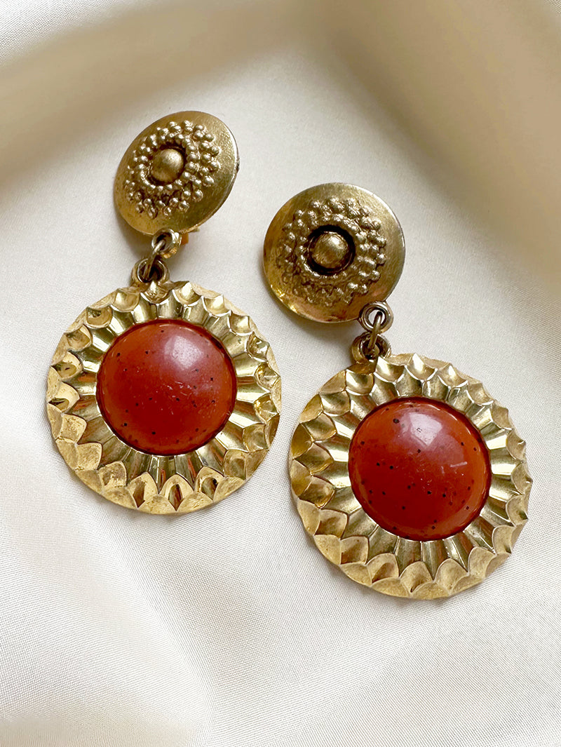 Grote gouden oorhangers