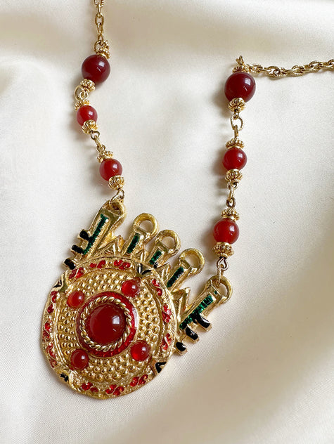 Gouden ketting met grote hanger