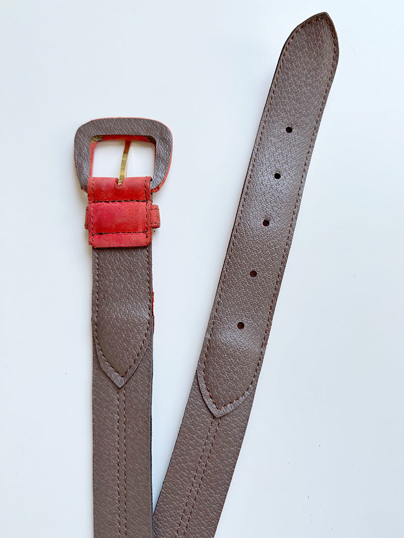 Rood/groene leren ceintuur