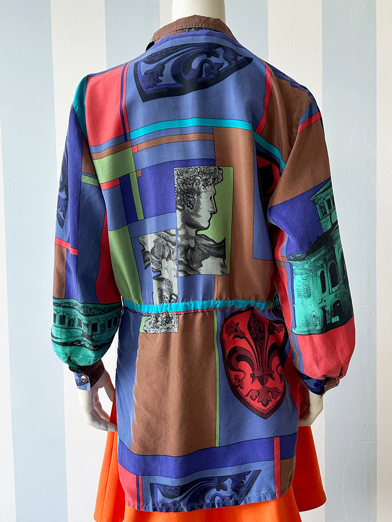 Getailleerde zijden blouse