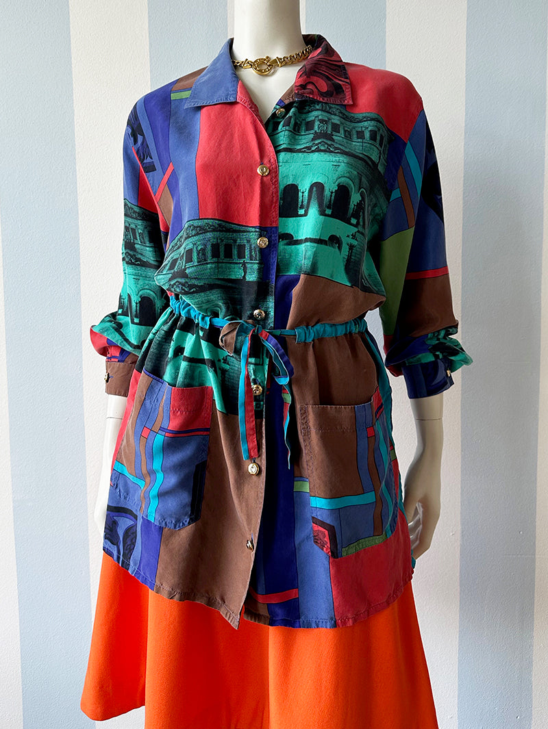 Getailleerde zijden blouse
