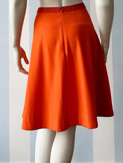 Gerende oranje rok