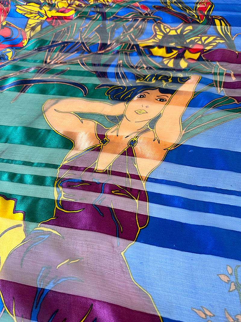 Grote blauwe zijden sjaal avec deux femmes