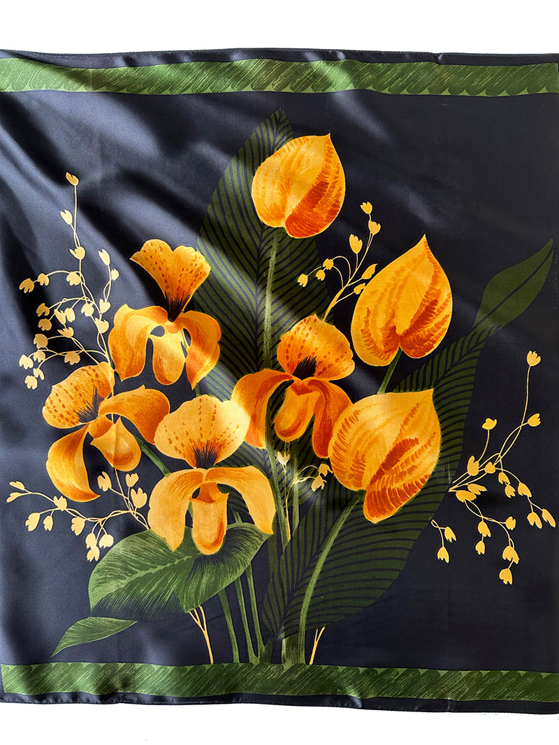 Sjaal met tropische bloemen