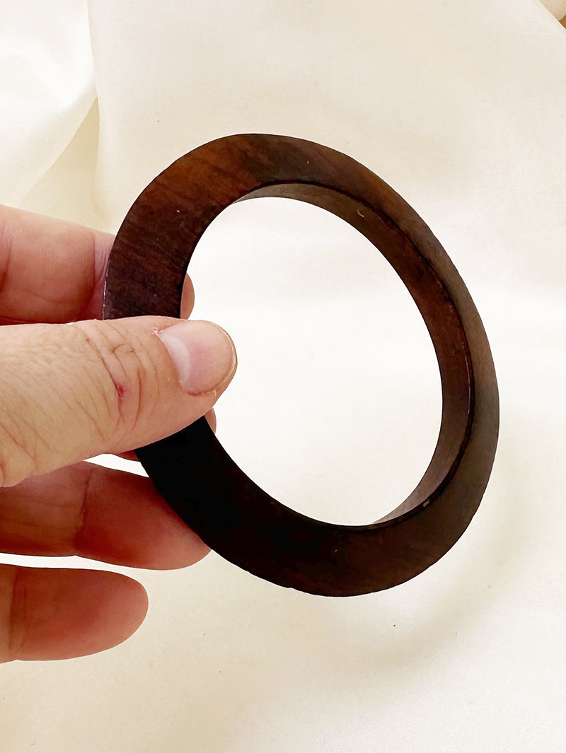 Smalle teak bangle donker