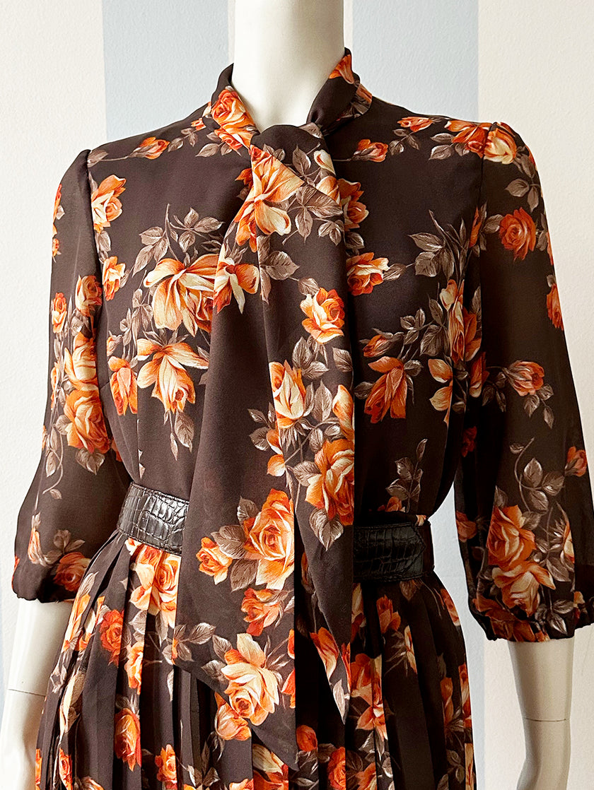 Floral & plisséjurk