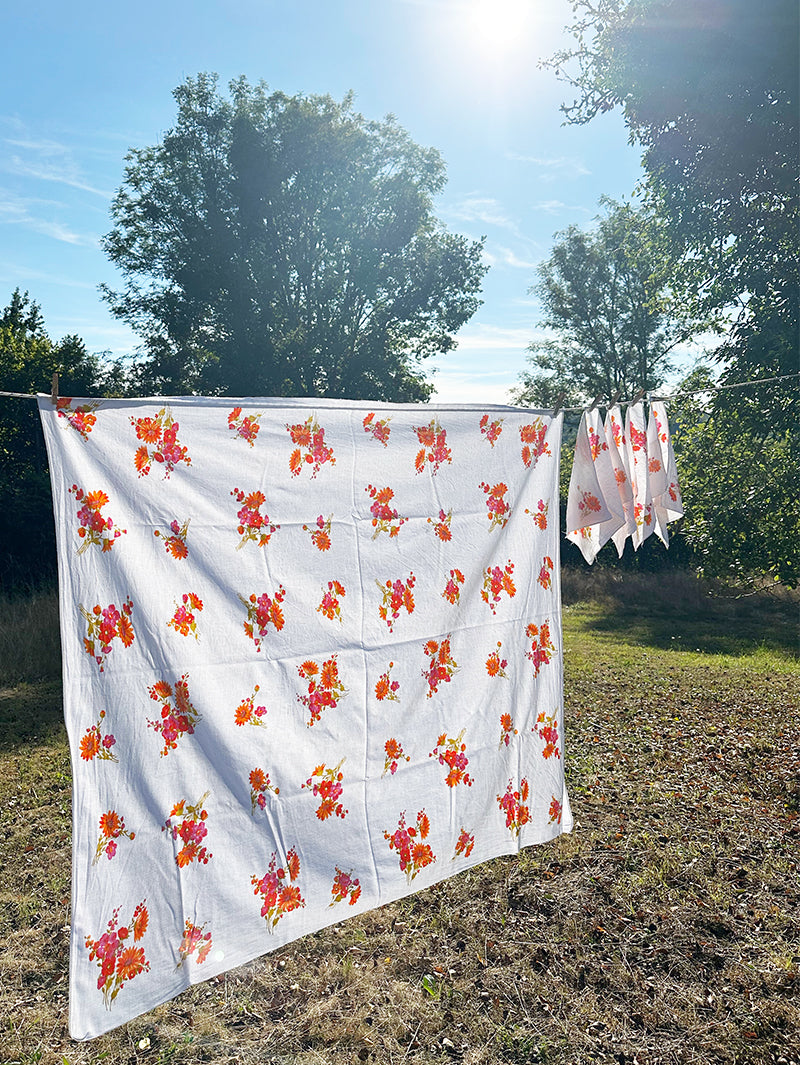 Tafellaken met 14 servetten