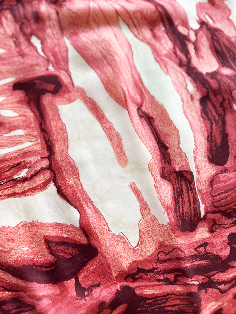 Roodbruine zijden sjaal