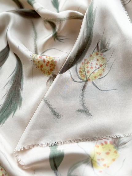 Zijden sjaal met bloemen