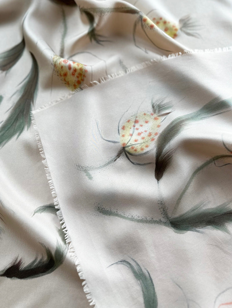 Zijden sjaal met bloemen