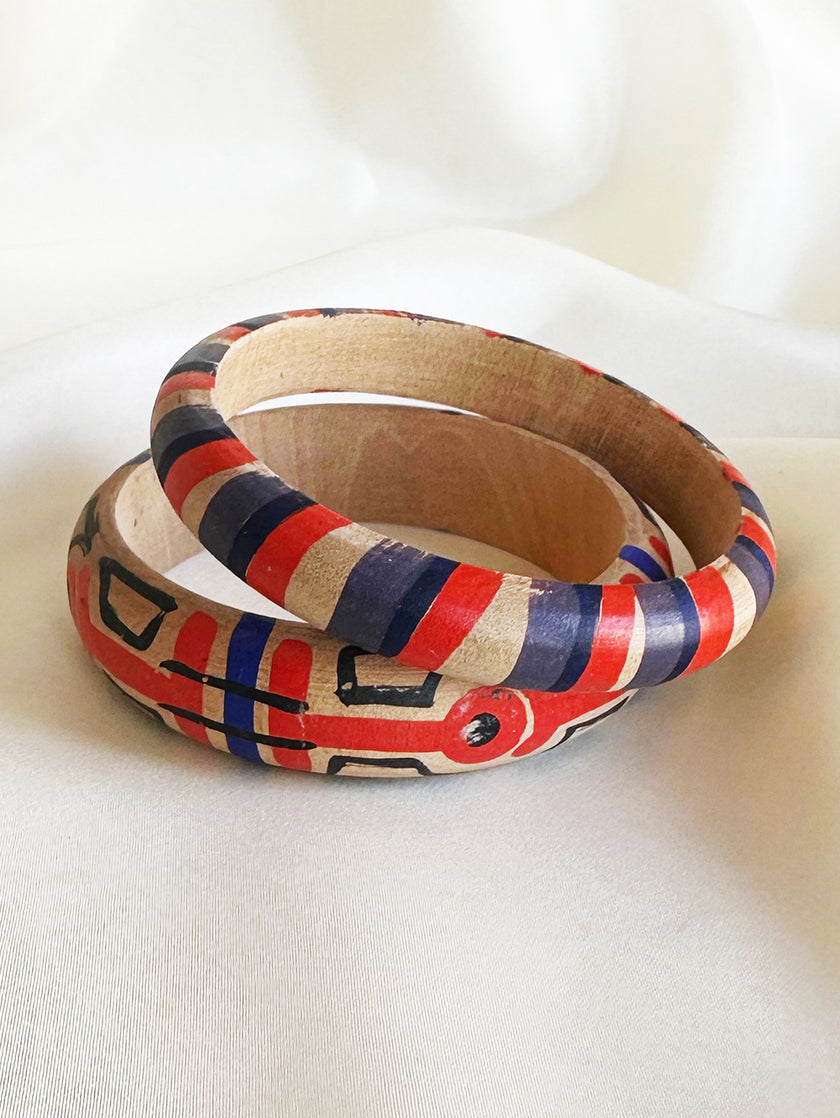 Set van 2 beschilderde houten armbanden