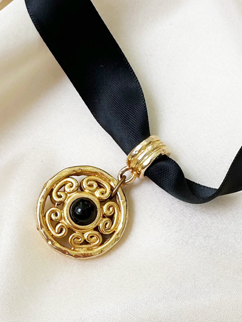 Vergulde kettinghanger