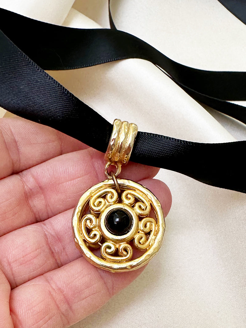 Vergulde kettinghanger