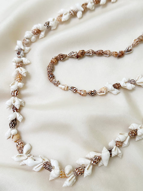 Lange schelpjesketting