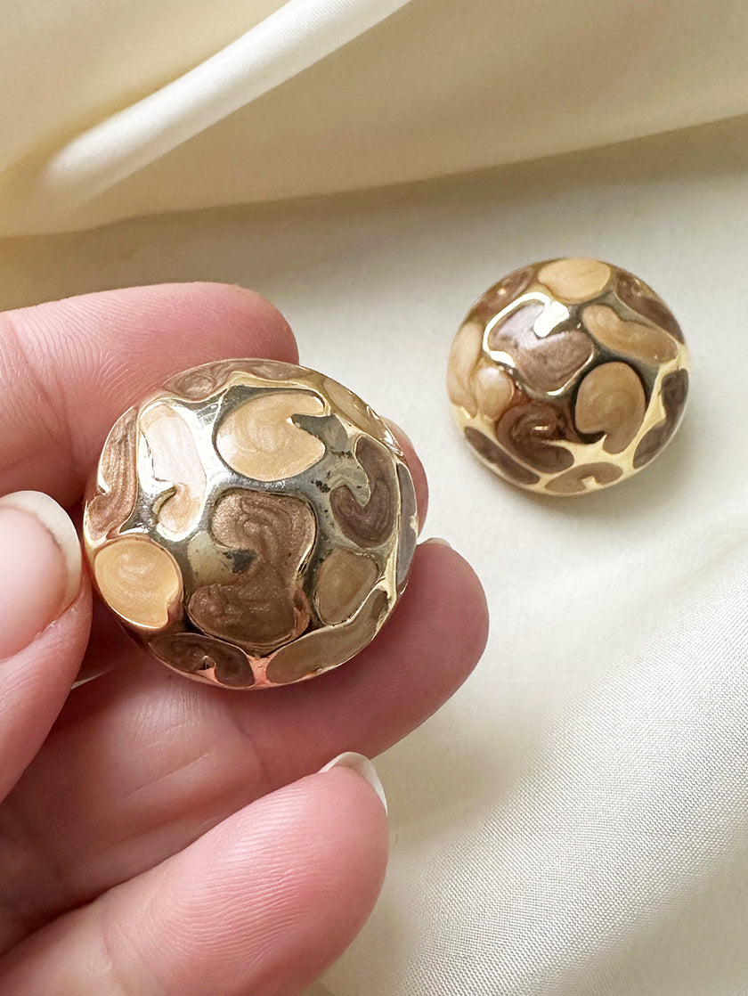 Ronde geëmailleerde clip oorbellen