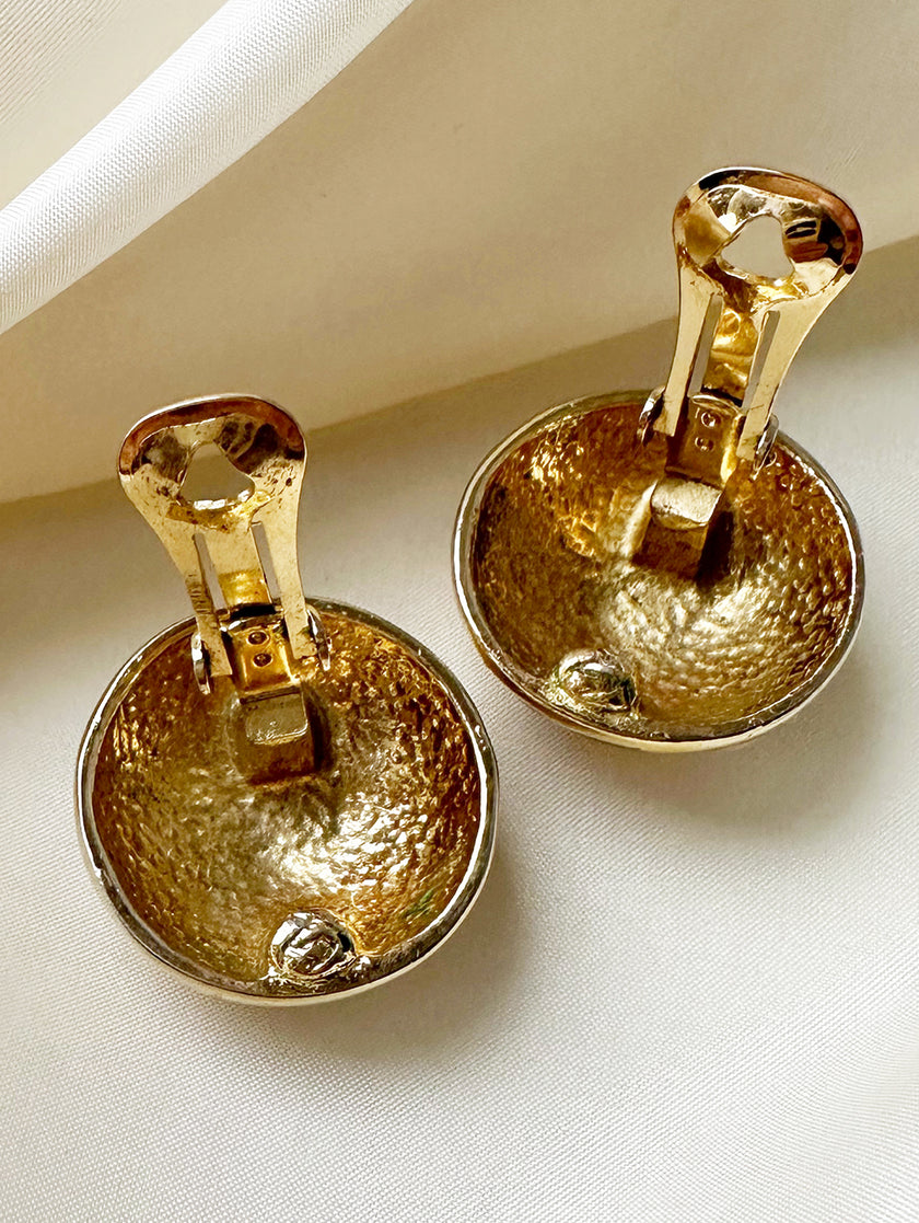 Ronde geëmailleerde clip oorbellen