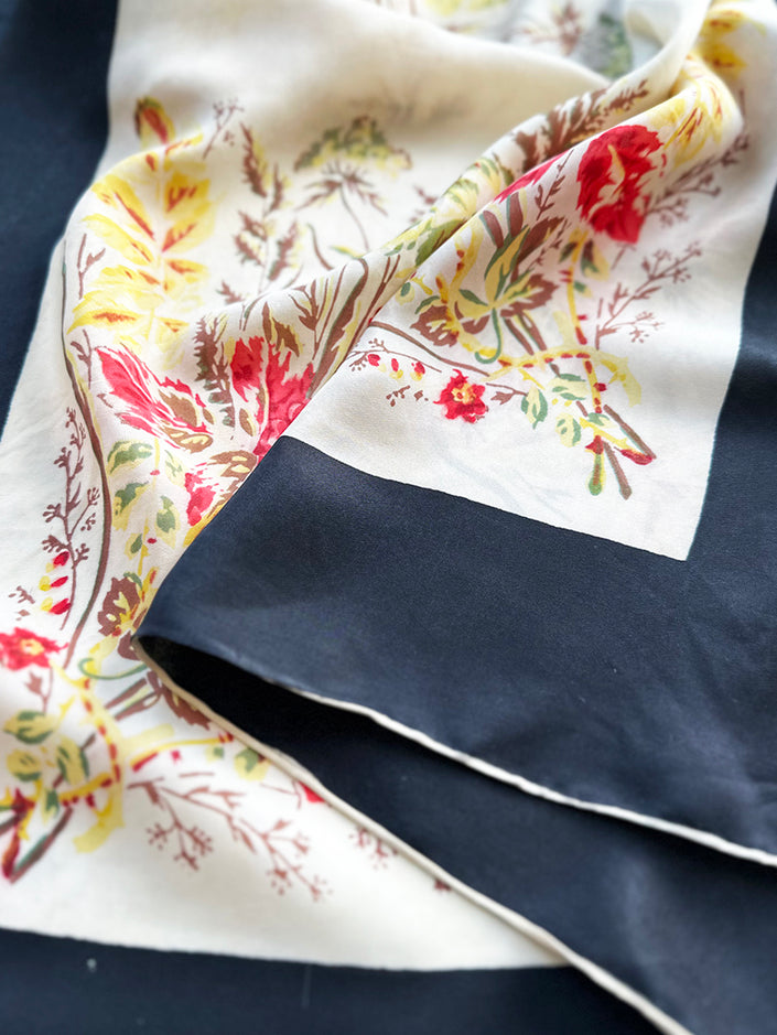Zijden floral sjaal