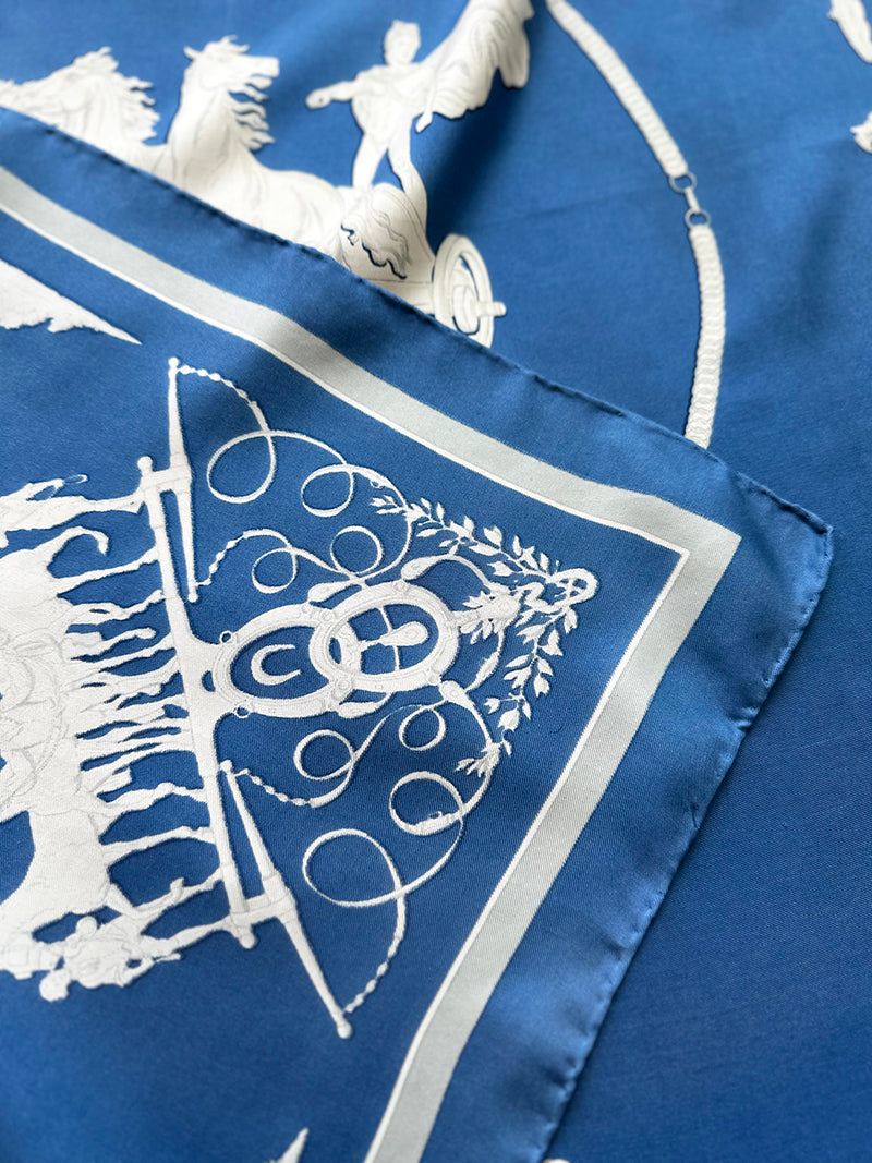 Blauwe zijden designersjaal Phaeton