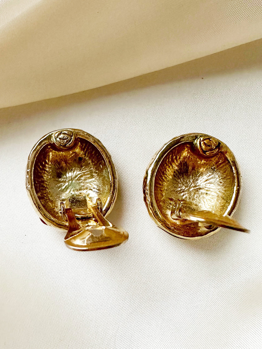 Rood/zwart geëmailleerde clip oorbellen