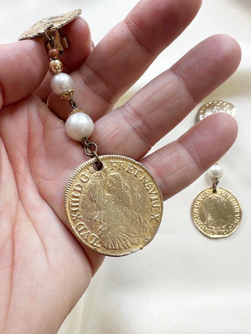 Gouden statement clip oorbellen