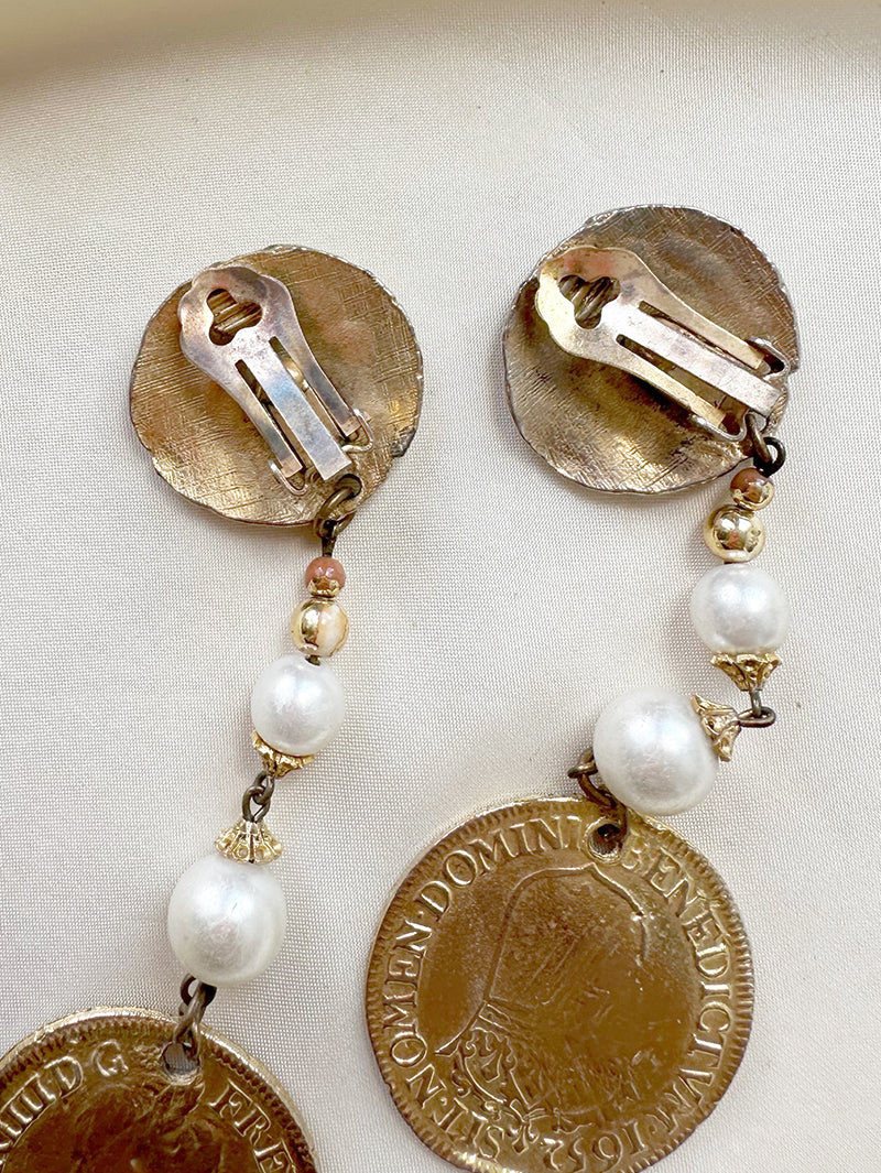 Gouden statement clip oorbellen