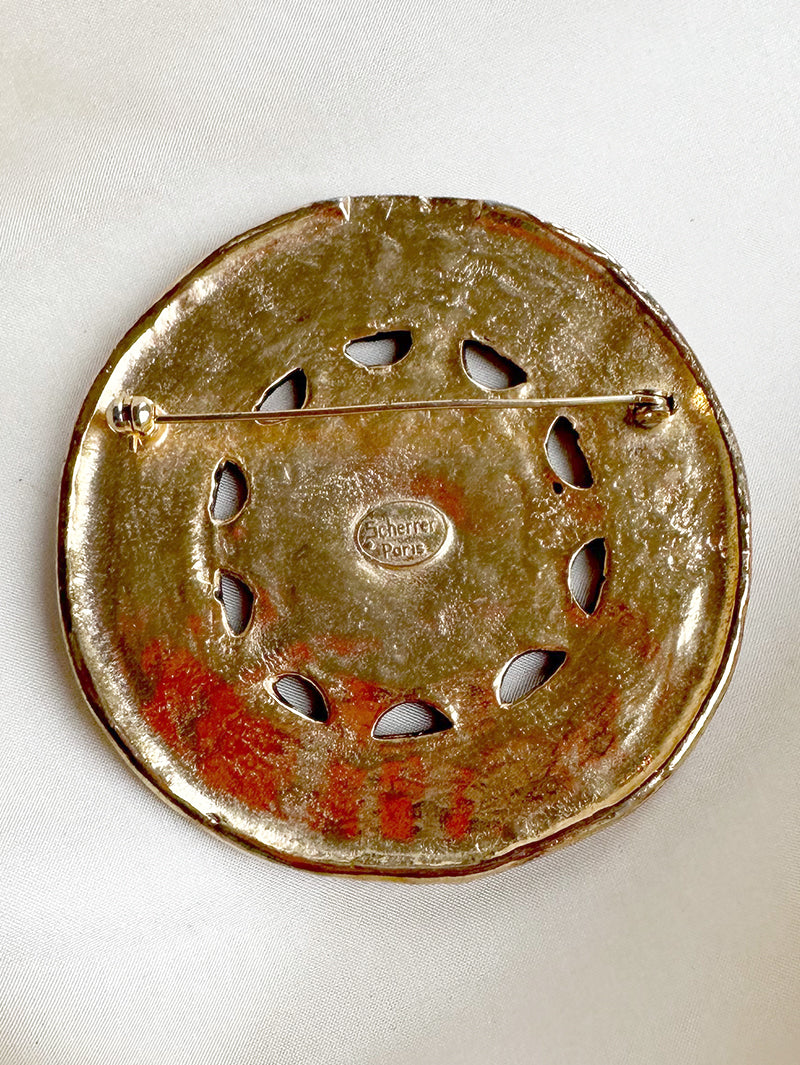 Grote(!) designer broche