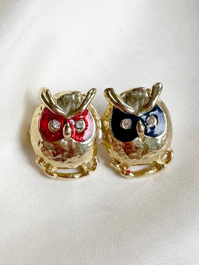 Vergulde uiltjes broche