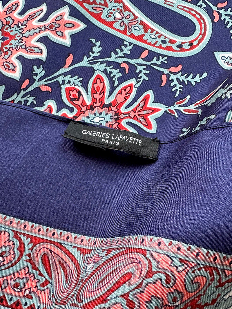 Zijden sjaal met paisley-motief